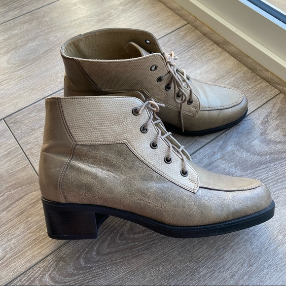 Vintage Nycole St. Louis Collection Lace Up Golf Shoes - Picture 1 of 16